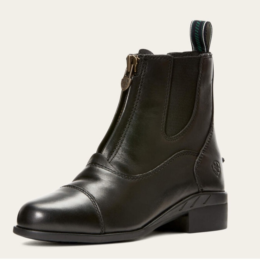 Ariat kids 3 US Devon IV Paddock boots used condition